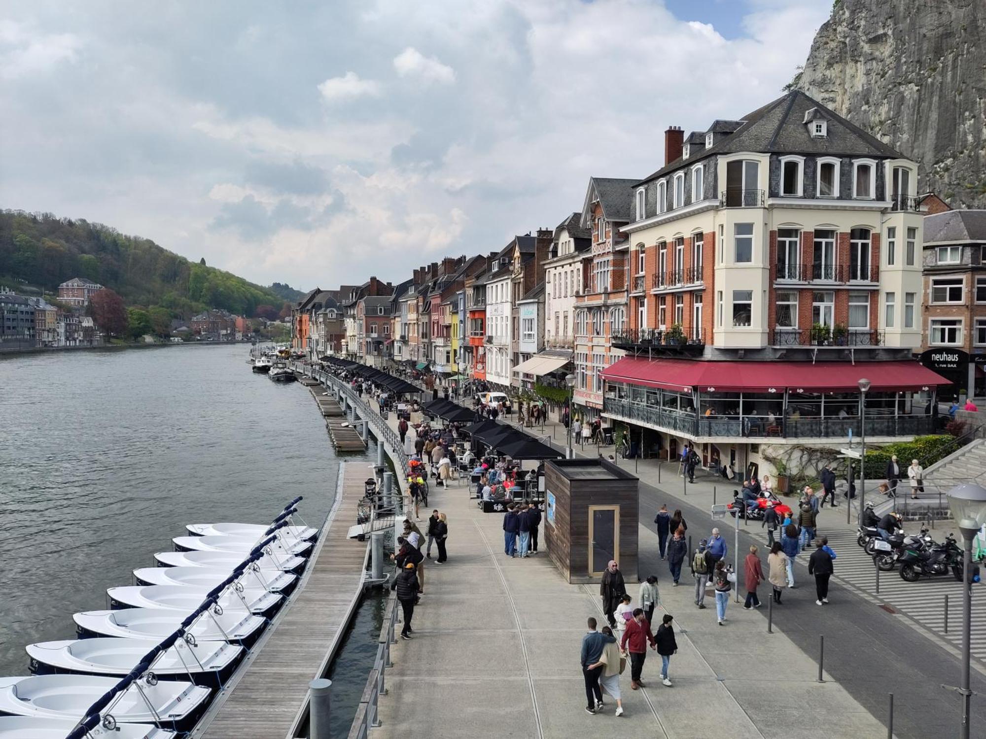 Le Patenier Dinant Luaran gambar